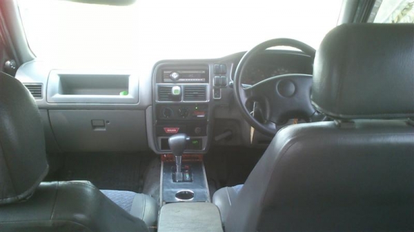 ขายอีซูซุ แวนไทรุ่ง เครื่อง1j+lpg