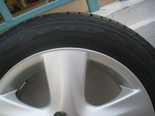 ขายล้อแม็กเดิม Toyota vios 15"x5.5" 4รู100 et45 +ยางปี 11 (081-3747940)