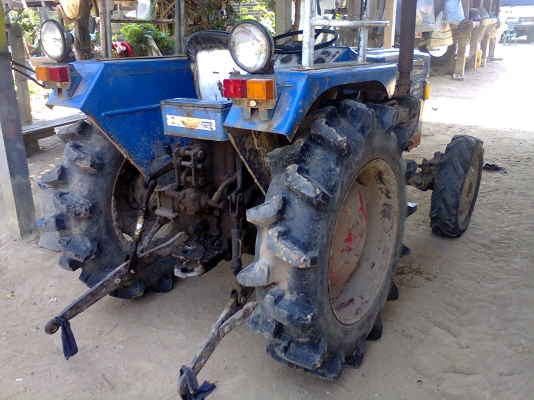 (ลดราคาอีก)ขายรถไถตามรูป 4WD เครื่องดีมากๆ ครับ พร้อมอุปกรณ์ 4 ชุดโรตารี่ ไถพรวนผาน5 คราด ลูกทุบ (ลดราคาอีก)ขายรถไถตามรูป 4WD เครื่องดีมากๆ ครับ พร้อมอุปกรณ์ 4 ชุดโรตารี่ ไถพรวนผาน5 คราด ลูกทุบ