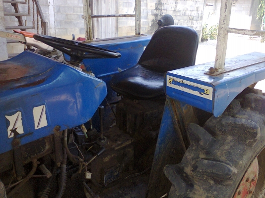 (ลดราคาอีก)ขายรถไถตามรูป 4WD เครื่องดีมากๆ ครับ พร้อมอุปกรณ์ 4 ชุดโรตารี่ ไถพรวนผาน5 คราด ลูกทุบ (ลดราคาอีก)ขายรถไถตามรูป 4WD เครื่องดีมากๆ ครับ พร้อมอุปกรณ์ 4 ชุดโรตารี่ ไถพรวนผาน5 คราด ลูกทุบ