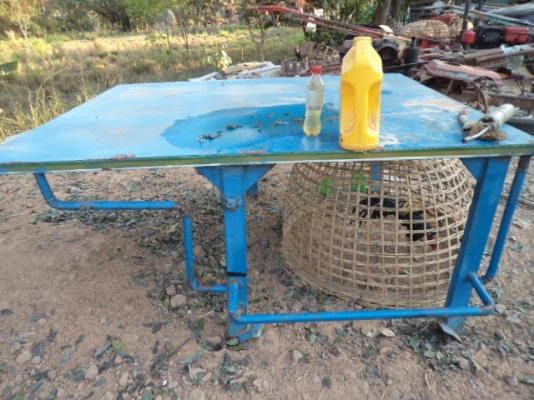 ขายรถไถฟอร์ด 2เพลาราคาถูกๆ ภาษีเต็มเล่มพร้อมโอน  สภาพพร้อมใช้คับ