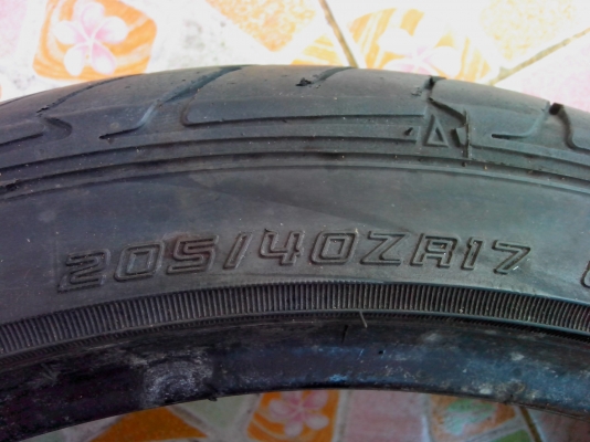 ขายยาง 205 40 17