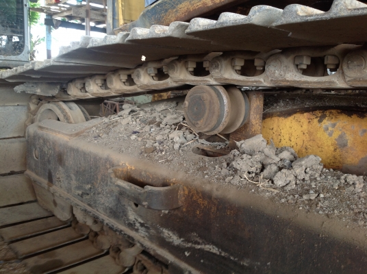 ขายโซ่ พร้อมใบแทร็ค ของแท้นอกพร้อมถอดให้ ของKOMATSU PC 200-5 สนใจติดต่อโดยตรง 081-4283210 ขายโซ่ พร้อมใบแทร็ค ของแท้นอกพร้อมถอดให้ ของKOMATSU PC 200-5 สนใจติดต่อโดยตรง 081-4283210