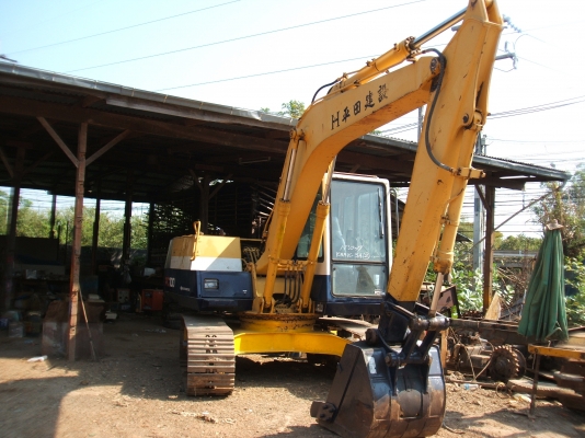 ขายด่วน แมคโคร PC100-5  เก่านอก ไม่เคยใช้งานในบ้านเรา ไฟฟ้า-แอร์-โซ่-ลอนเลอร์ดี  ปั้มดี เครื่องดี 90\%  เอกสารใบอินวอยส์