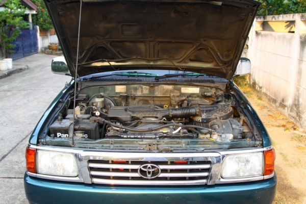 ขาย TOYOTA SPORT RIDER PRERUNNER 3.0 (รถบ้าน)