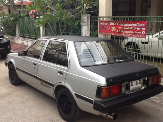 NISSAN SUNNY FF ปี 93 รถมือเดียวที่บ้านครับ NISSAN SUNNY FF ปี 93 รถมือเดียวที่บ้านครับ
