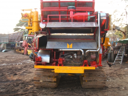 ขายด่วน รถเกี่ยวข้าวเกษตรพัฒนา อุ้มตัวเดิน 10 HT ปั้มอิมตัน 22 เครื่อง 6HH 195 แรงม้า โซ่ D2 ใหม่ ลอนเลอร์ใหม่  สภาพดีพร้อมใช้งาน  ต้องการขายเพื่อเลิกกิจการ