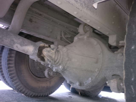 รถอิซูซุ 10 ล้อ รั้ว FVM 230 แรงม้า  ปี 50  สนใจติดต่อ 081 - 6079515