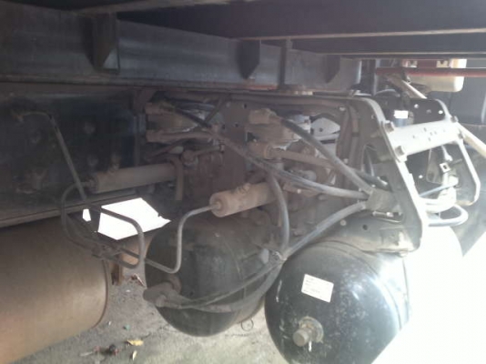 รถอิซูซุ 10 ล้อ รั้ว FVM 230 แรงม้า  ปี 50  สนใจติดต่อ 081 - 6079515