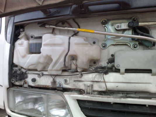 รถอิซูซุ 10 ล้อ รั้ว FVM 230 แรงม้า  ปี 50  สนใจติดต่อ 081 - 6079515