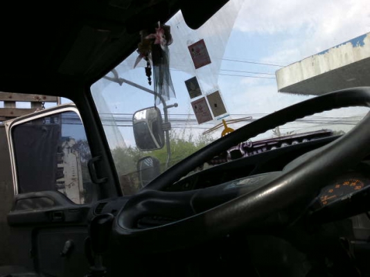 รถอิซูซุ 10 ล้อ รั้ว FVM 230 แรงม้า  ปี 50  สนใจติดต่อ 081 - 6079515