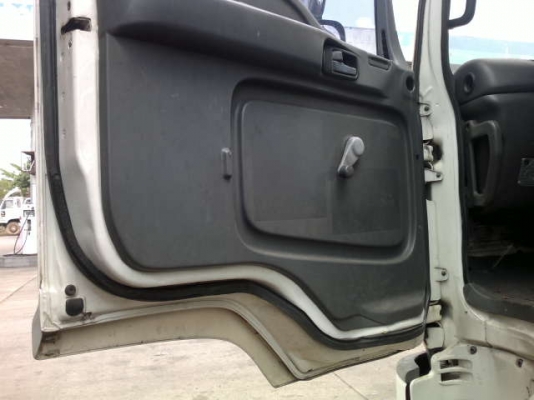 รถอิซูซุ 10 ล้อ รั้ว FVM 230 แรงม้า  ปี 50  สนใจติดต่อ 081 - 6079515