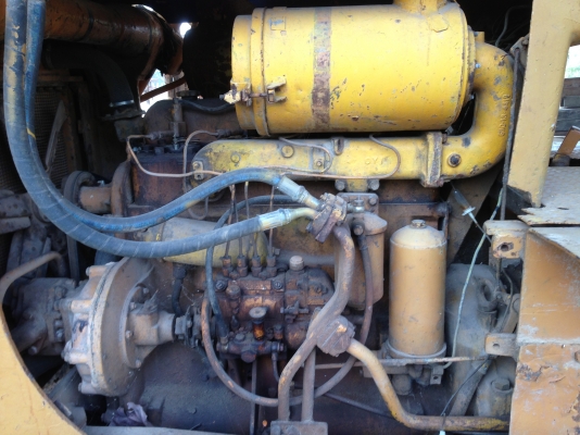 ขายรถแทรคเตอร์ถูกๆๆ KOMATSU D50A ขายรถแทรคเตอร์ถูกๆๆ KOMATSU D50A