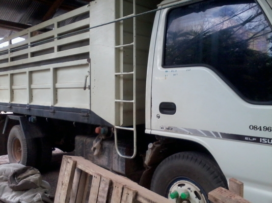 รถisuzu130.สีขาวพร้อมใช้