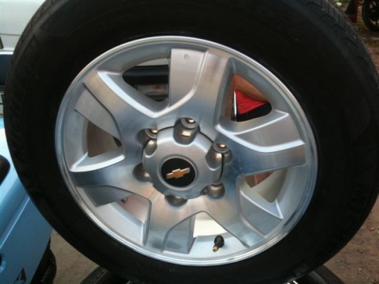 ขายแม๊กพร้อมยางเชฟโรเลต ยางปี 09 ขายแม๊กพร้อมยางเชฟโรเลต ยางปี 09