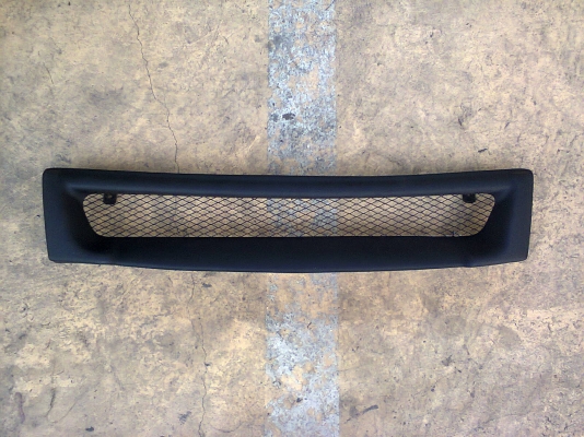 กระจังหน้าแต่ง แลนเซอร์  ท้ายเบนส์ ck4