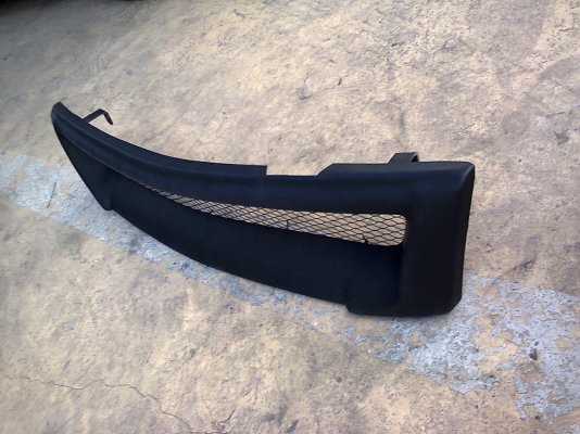 กระจังหน้าแต่ง แลนเซอร์  ท้ายเบนส์ ck4