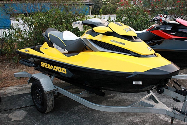 Seadoo-RXT260-SUPERCHARGED-4STROKE.ใหม่
