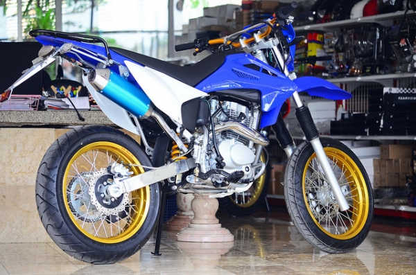 มอไซค์วิบาก รุ่นใหญ่ รุ่นใหม่ HAYA ฮายา เครื่อง 150 cc ปกติขาย 45000 ลดเหลือ 33000 โปรโมชั่นด่วนๆๆ จำนวนจำกัด 33,000 บาท รูปปลากรอบวิบาก รุ่นใหญ่ รุ่นใหม่ HAYA ฮายา เครื่อง 150 cc ปกติขาย 45000 ลดเหลือ 33000 โปรโมชั่นด่วนๆๆ จำนวนจำกัด 33,000 บาท รูปปลากรอ