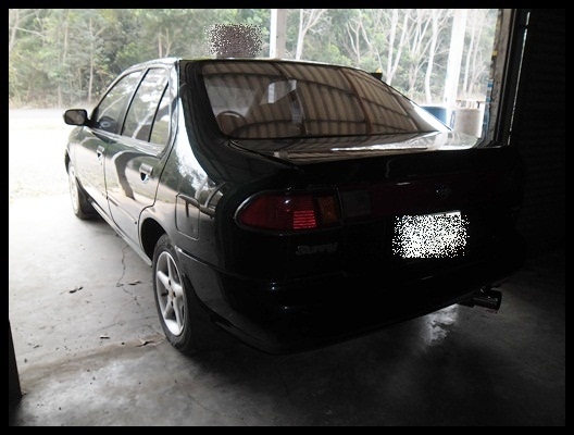 รถเก๋งนิสสัน จดทะเบียนปี 95 สภาพสวยๆ