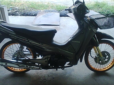 ขายเวฟ125  ไอเครื่องเดิม ไม่เคยแกะ แต่งสวยนิดหน่อย ราคา 22000 บาท