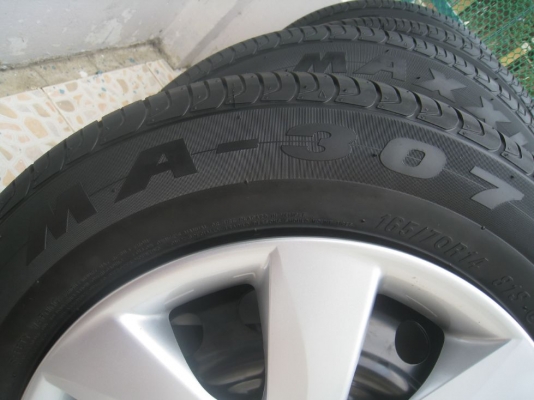 ขายกะทะล้อ Nissan march 14" 4รู 100 +ฝาครอบ+ ยาง ปี 4812 (081-3747940)