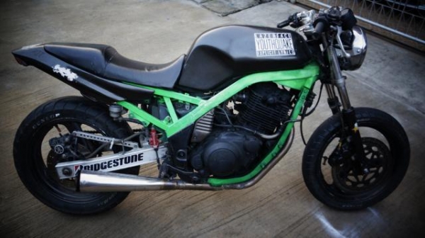 **** Yamaha SRX 400cc ปี2000 เครื่องโครตดี **** **** Yamaha SRX 400cc ปี2000 เครื่องโครตดี ****