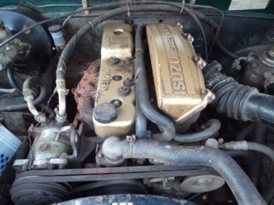 ขายรถกะบะแค็บอีซูซุ ปี33 พวงมาลัยเพาเวอร์ ล้อแม็กสภาพดีพร้อมใช้