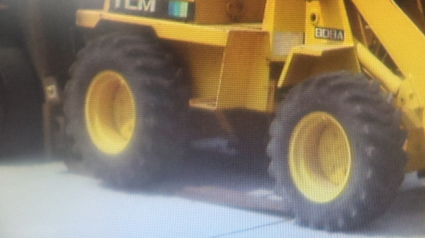 808A-06099 รถตักล้อยาง TCM รถเก่าจากญี่ปุ่นครับ