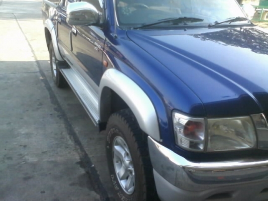 TOYOTA HILUX TIGER D4D SPORT CRUISER  4Dr 2.5 MT 4WD ปี 46 รถบ้านสวยจัด ไม่เคยมีอุบัติเหตุหนัก เครื่องดีภายในสวยครบ CD ABS แอร์ พ.เพาเวอร์ ก.ไฟฟ้า ซ.ล็อก กระจกมองข้างปรับไฟฟ้า ล้อแม็ก บันไดอุปกรณ์ครบครันพร้อมใช้งานได้เลยครับ ทะเบียนภาษีครบเต็มไม่มีขาด