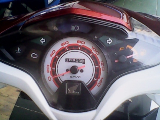 ถูกๆมากันอีกแล้ว Click – i ปี 2554 รถสวยประหยัดน้ำมัน 24500 บาท ถูกๆมากันอีกแล้ว Click – i ปี 2554 รถสวยประหยัดน้ำมัน 24500 บาท