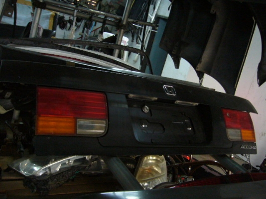 ฝาท้ายแอคคอร์ด 92 พร้อมทับทิม 4,500