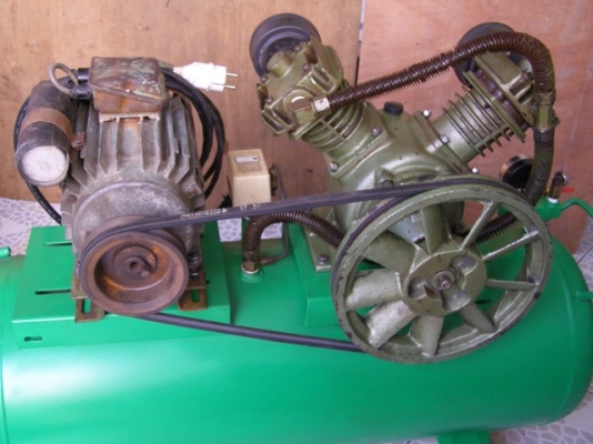 ขายปั๊มลมลูกสูบแบบสายพาน