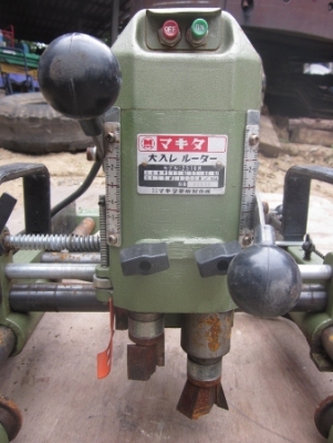 ขาย-เครื่องเจาะไม้มือสองจากญี่ปุ่น สภาพดูเหมือนใหม่ ไฟ 110V  ราคา 9,500 บาท