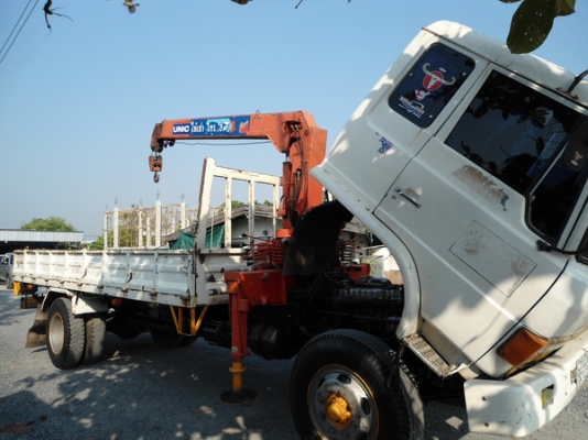 ขายรถบรรทุก 6ล้อ ติดเครน