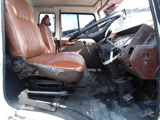 ขายรถบรรทุก 6ล้อ ติดเครน