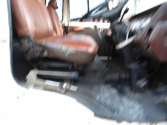 ขายรถบรรทุก 6ล้อ ติดเครน