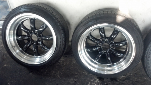 ล้อกล้วยๆขอบ 16 ออฟลึกๆ ล้นๆ 4 รู 100และ114 ยางปี12