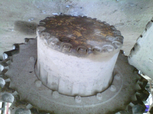 ขายตัวเดินPC100L-5 สภาพสวย สนใจติดต่อ บอย 085-156-2314