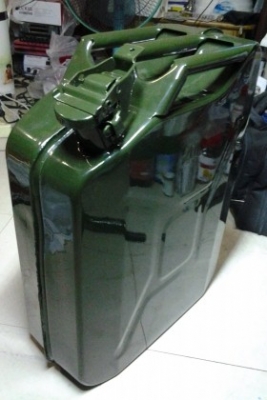 ขายถังน้ำมันเหล็ก 20 ลิตร ล็อตใหม่เพิ่งเข้ามาครับ ขายถังน้ำมันเหล็ก 20 ลิตร ล็อตใหม่เพิ่งเข้ามาครับ