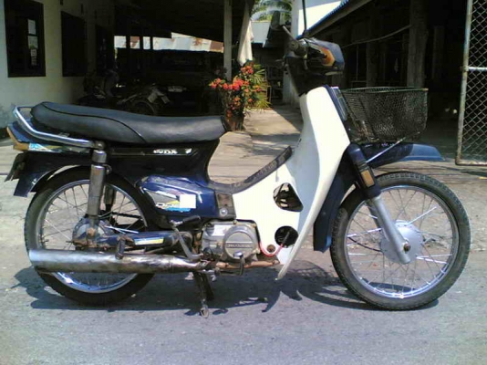 ขายดรีมคุรุสภา(น้ำเงิน)เล่มทะเบียนพร้อมโอน เครื่องดีอะไหล่เดิมขาย 9500 บาท