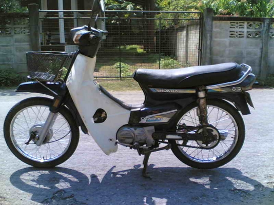 ขายดรีมคุรุสภา(น้ำเงิน)เล่มทะเบียนพร้อมโอน เครื่องดีอะไหล่เดิมขาย 9500 บาท