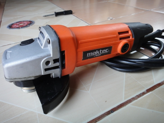 หินเจียร Maktec 4" สภาพ 95 \% หินเจียร Maktec 4" สภาพ 95 \%
