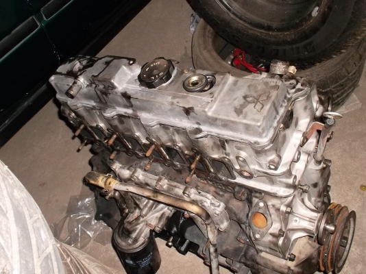 ขายด่วน!!เครื่ิอง4m40ท่อนตรงพร้อมผาสูบราคาไม่แฟง.ติดต่อคุณยัก. Tei085-7656352..ขายเป็นอะไหล่