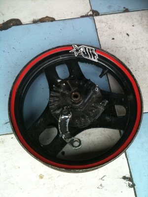 ขายอะไหล่มอไซหลายอย่างครับ ขายอะไหล่มอไซหลายอย่างครับ