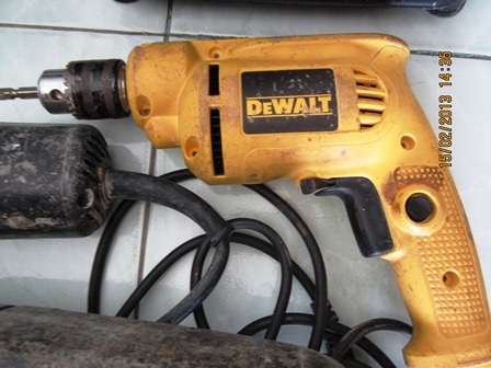 เครื่องตัดไฟเบอร์Maktec,Bosch สว่าน3ระบบBosch,Makita เลื่อยวงเดือนHitachi สว่านDewalt เครื่องตัดไฟเบอร์Maktec,Bosch สว่าน3ระบบBosch,Makita เลื่อยวงเดือนHitachi สว่านDewalt