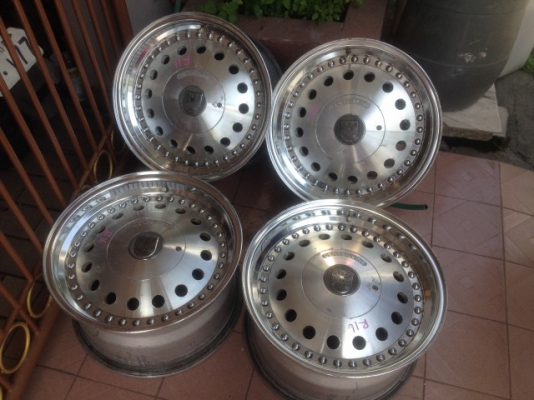 ล้อเเท้ CENTERLINE ขอบ16กว้าง8นิ้วครึ่ง6รู139ของเก่าญี่ปุ่นสภาพสวยเดิมๆ