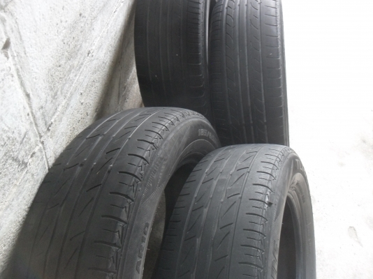 ยาง 185/65R14 สวยๆ 4 เส้น ราคา 1300 บาท