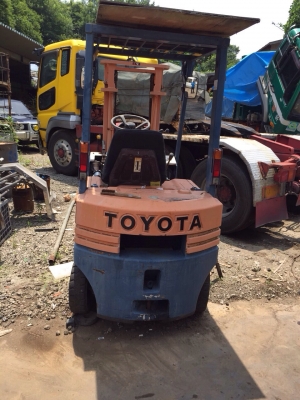 ขาย TOYOTA โฟล์คลิฟท์ 5FD18