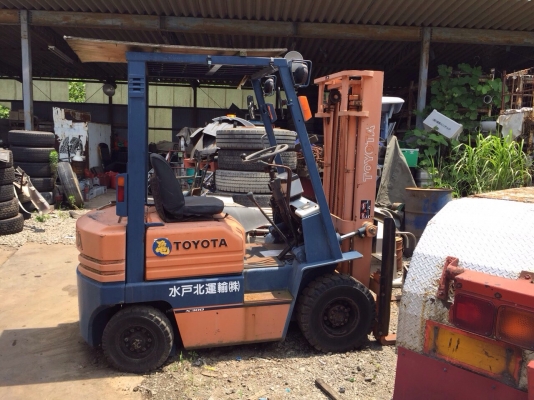 ขาย TOYOTA โฟล์คลิฟท์ 5FD18